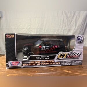 MOTOR MAX 1:24 GT RACING MINI COOPER S COUNTRYMAN METAL DIE-CAST